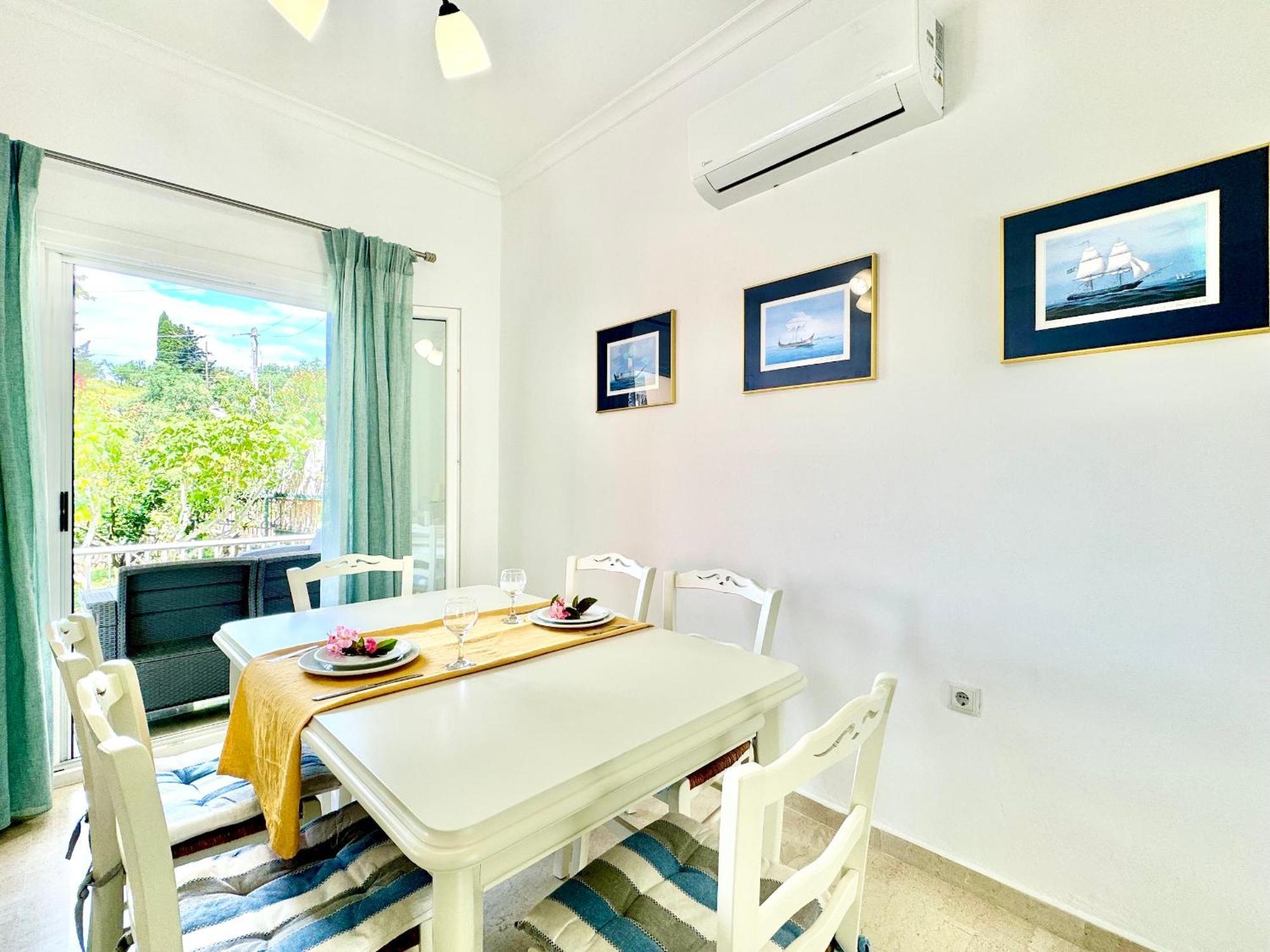 Olga With Private Pool By Dadovillas Villa *